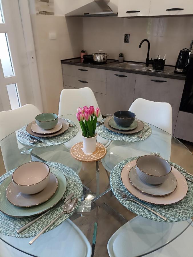 דירות Apartman Lara זאדאר מראה חיצוני תמונה