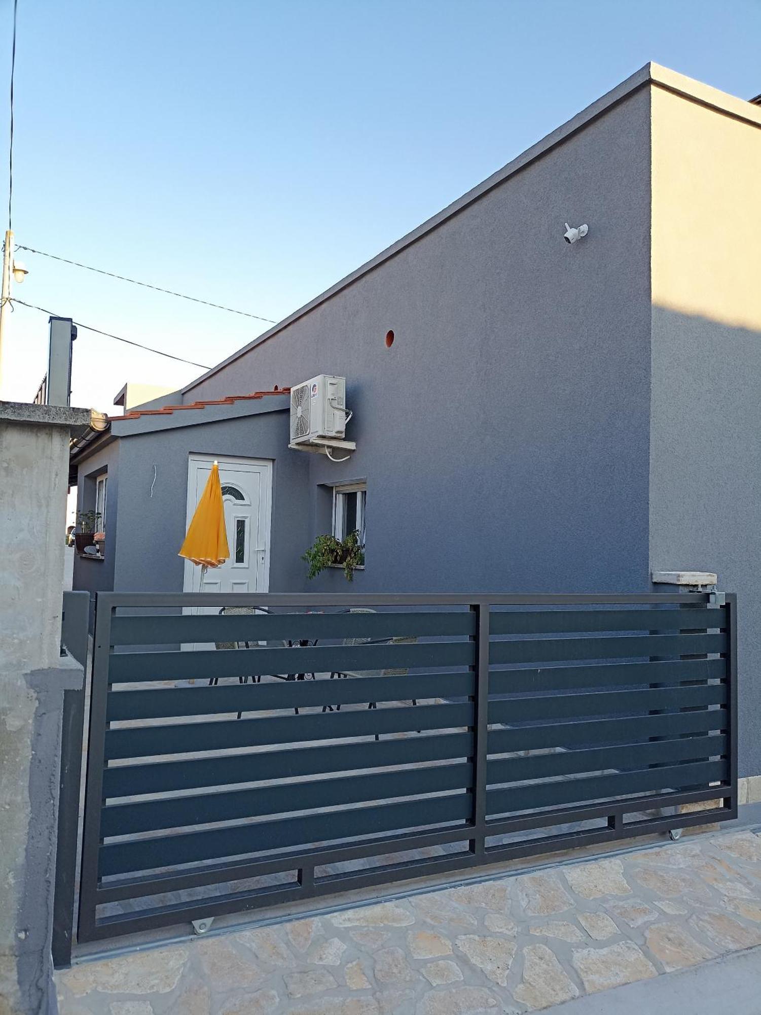 דירות Apartman Lara זאדאר מראה חיצוני תמונה